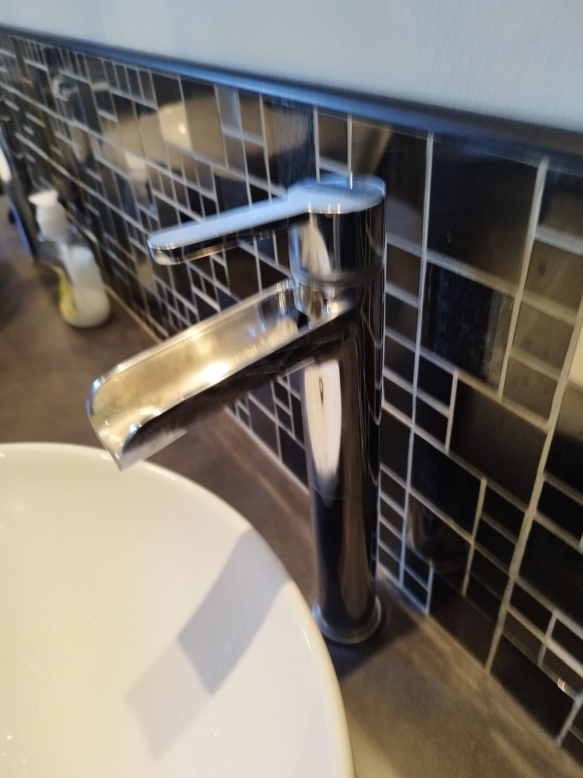 Finition robinetterie salle de bain